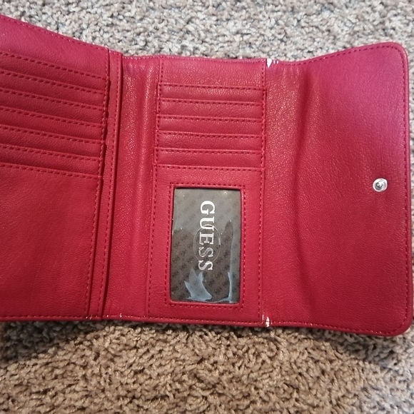 PRICE DROP! Red Guess wallet - Picture 3 of 5